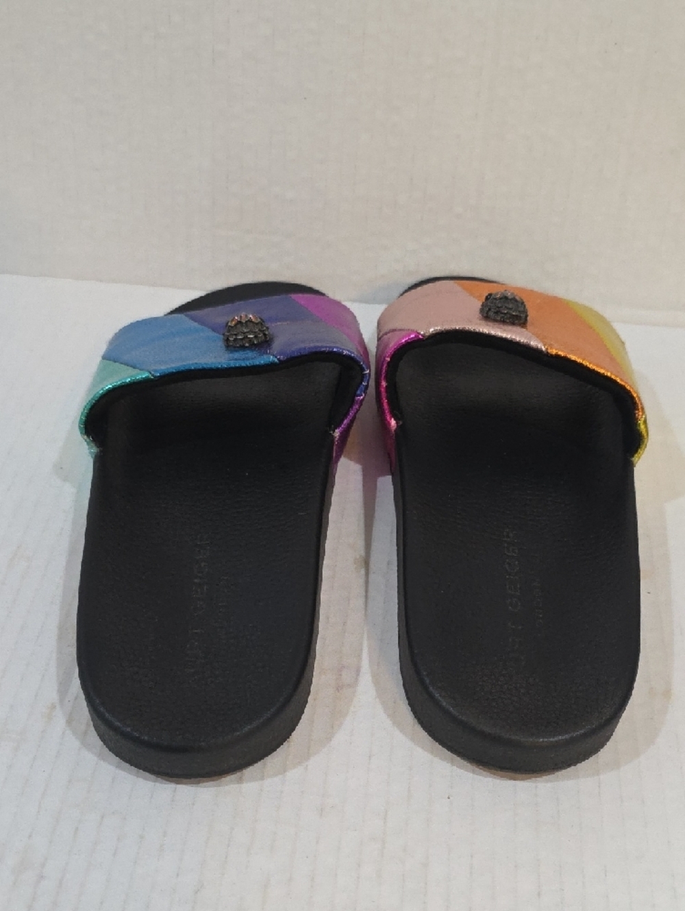 Kurt Geiger Women's Multicolor Metallic Slide Sandals - Black Footbed Size 7.5 - Picture 5 of 9
